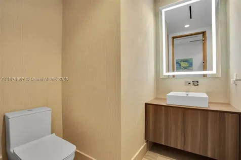5775 Collins Avenue Miami Beach FL 33140