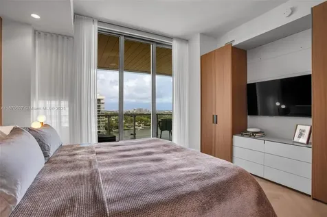 5775 Collins Avenue Miami Beach FL 33140
