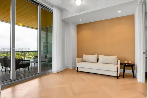5775 Collins Avenue Miami Beach FL 33140