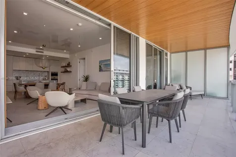 5775 Collins Avenue Miami Beach FL 33140