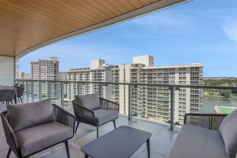 5775 Collins Avenue Miami Beach FL 33140