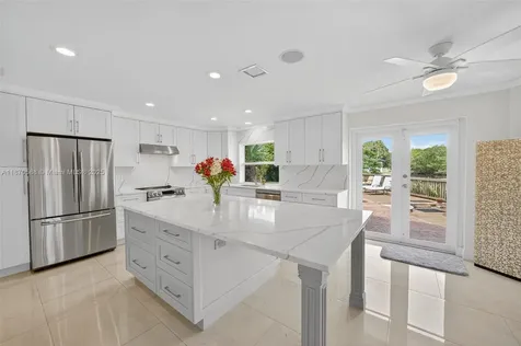 1733 NE 35th Street Oakland Park FL 33334