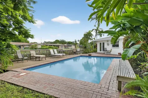 1733 NE 35th Street Oakland Park FL 33334