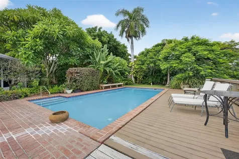 1733 NE 35th Street Oakland Park FL 33334