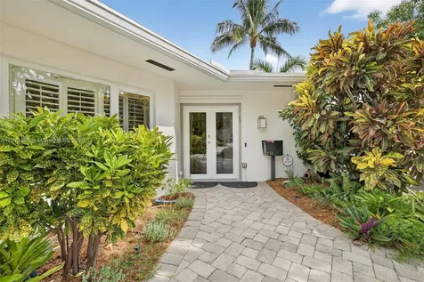 1733 NE 35th Street Oakland Park FL 33334