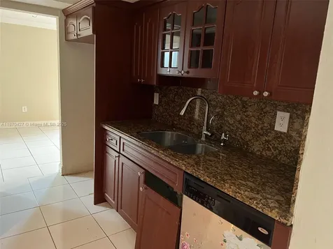 6321 Farragut Street Hollywood FL 33024