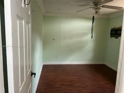 6321 Farragut Street Hollywood FL 33024