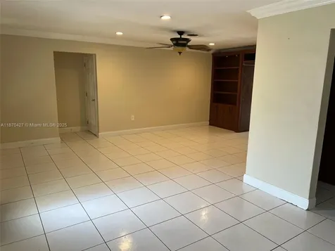 6321 Farragut Street Hollywood FL 33024
