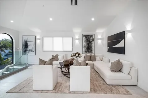 3321 NE 16th Place Fort Lauderdale FL 33305