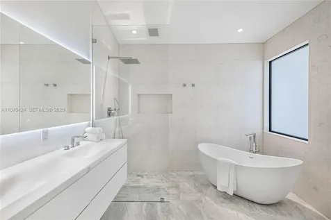 3321 NE 16th Place Fort Lauderdale FL 33305