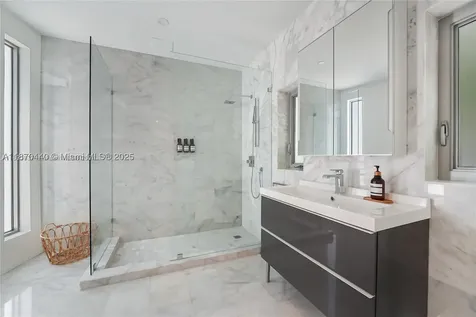 5910 N Bayshore Drive Miami FL 33137