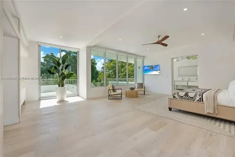 5910 N Bayshore Drive Miami FL 33137