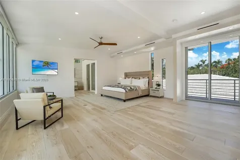 5910 N Bayshore Drive Miami FL 33137