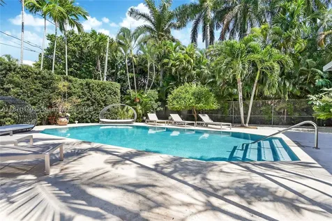 5910 N Bayshore Drive Miami FL 33137