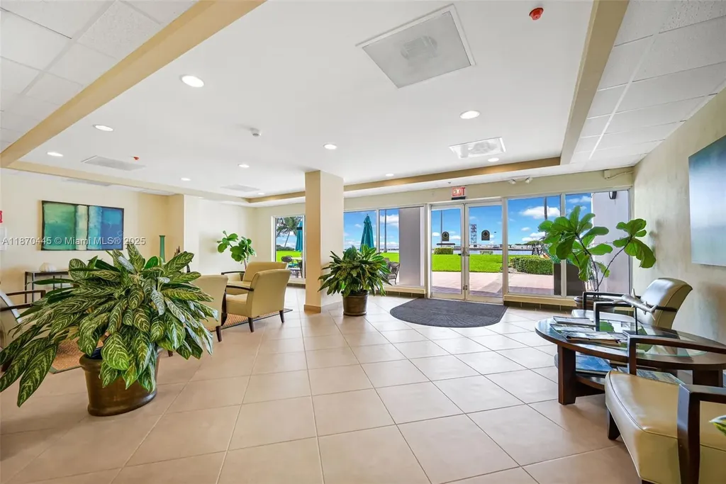 2100 S Ocean Drive Fort Lauderdale FL 33316