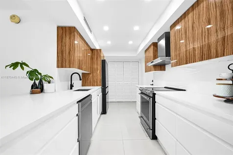 2100 S Ocean Drive Fort Lauderdale FL 33316