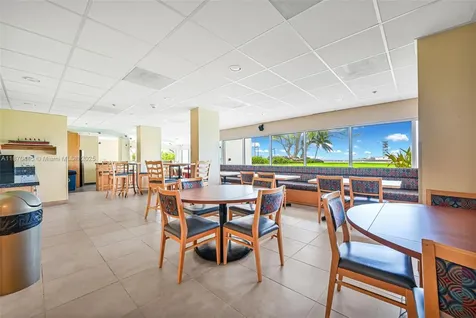 2100 S Ocean Drive Fort Lauderdale FL 33316