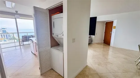 6365 Collins Avenue Miami Beach FL 33141