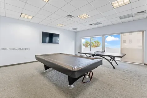 6365 Collins Avenue Miami Beach FL 33141