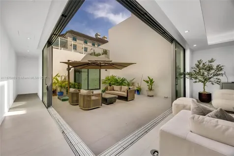 617 Almeria Avenue Coral Gables FL 33134