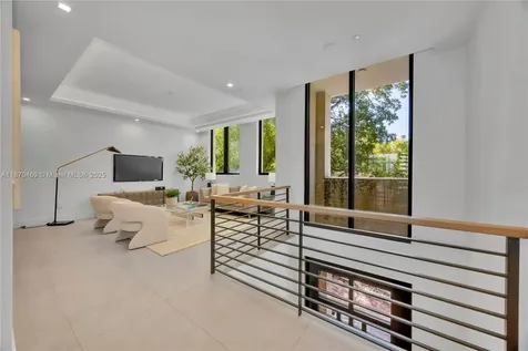 617 Almeria Avenue Coral Gables FL 33134