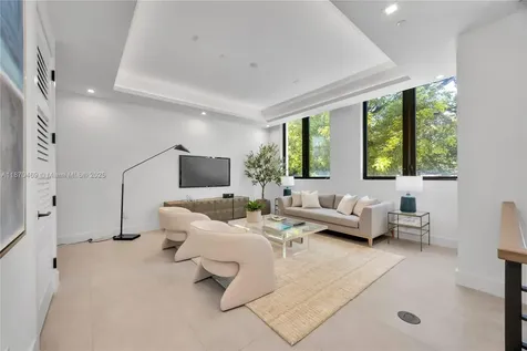 617 Almeria Avenue Coral Gables FL 33134