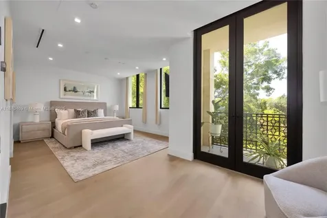 617 Almeria Avenue Coral Gables FL 33134