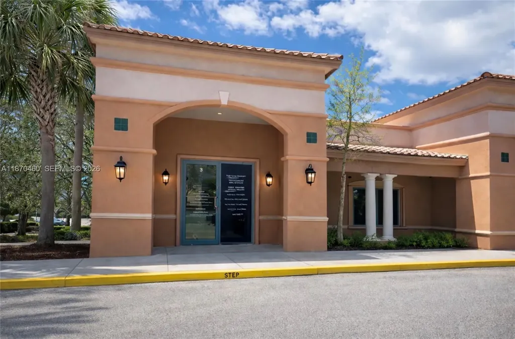 2237 N Commerce Parkway Weston FL 33326