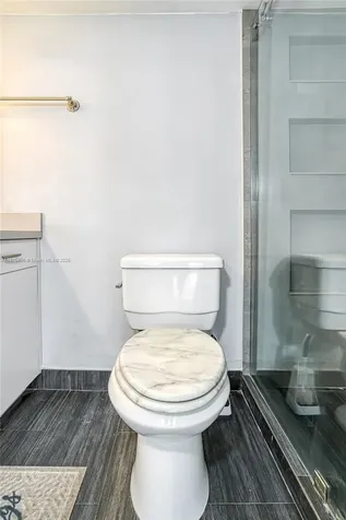 18021 Biscayne Boulevard Aventura FL 33160