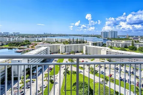 18021 Biscayne Boulevard Aventura FL 33160
