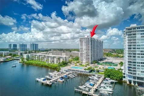 18021 Biscayne Boulevard Aventura FL 33160