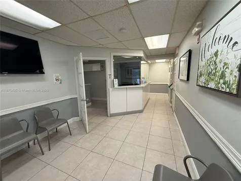 2331 N State Road 7 Lauderhill FL 33313