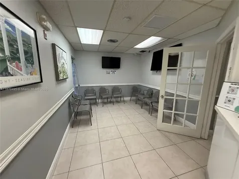 2331 N State Road 7 Lauderhill FL 33313