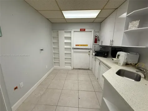 2331 N State Road 7 Lauderhill FL 33313