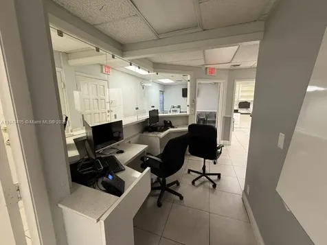2331 N State Road 7 Lauderhill FL 33313