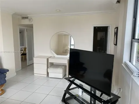 10185 Collins Avenue Bal Harbour FL 33154