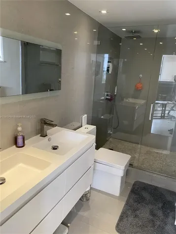10185 Collins Avenue Bal Harbour FL 33154