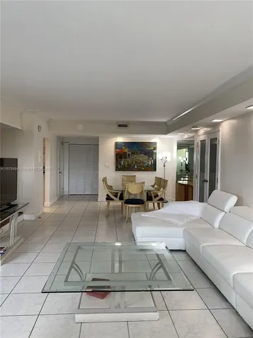 10185 Collins Avenue Bal Harbour FL 33154