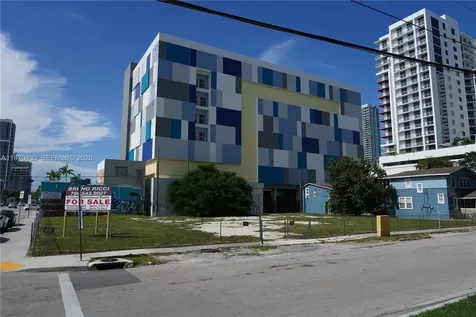 215 NE 25 Street Miami FL 33137