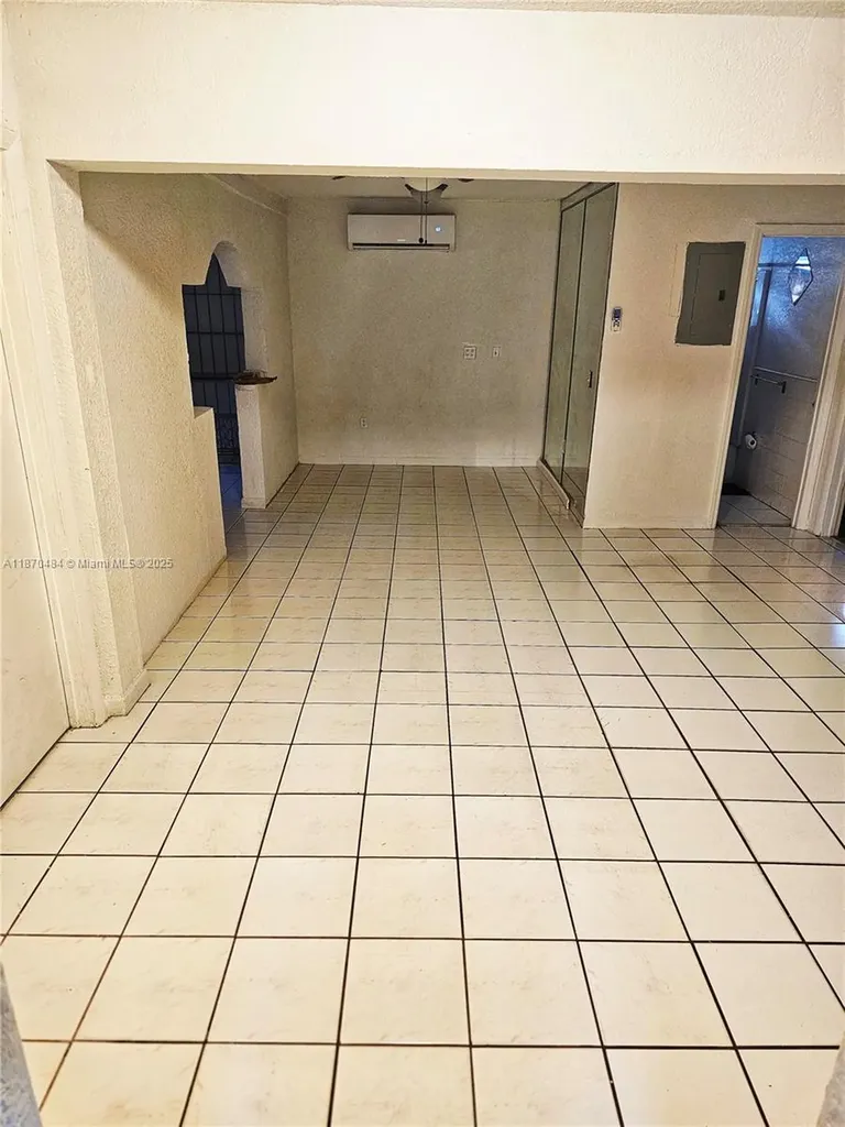 109 NW 28th Terrace Fort Lauderdale FL 33311