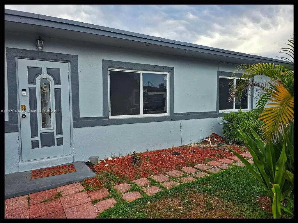 109 NW 28th Terrace Fort Lauderdale FL 33311