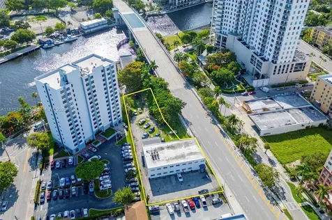 529 W Flagler Street Miami FL 33130
