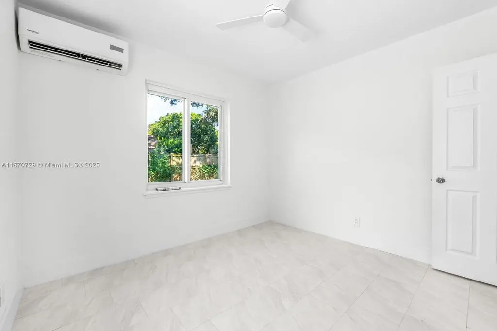 1121 SW 18th Court Fort Lauderdale FL 33315