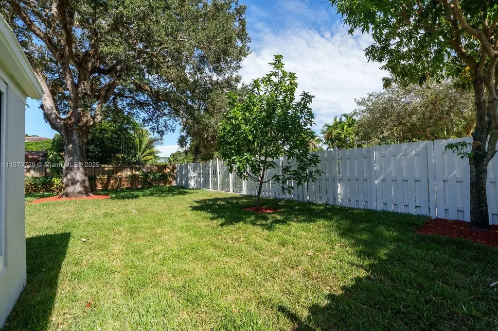 1121 SW 18th Court Fort Lauderdale FL 33315