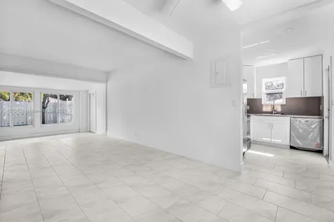 1121 SW 18th Court Fort Lauderdale FL 33315