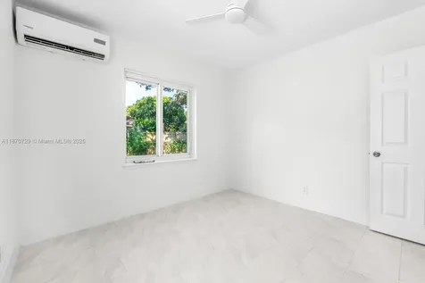 1121 SW 18th Court Fort Lauderdale FL 33315