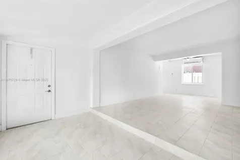 1121 SW 18th Court Fort Lauderdale FL 33315