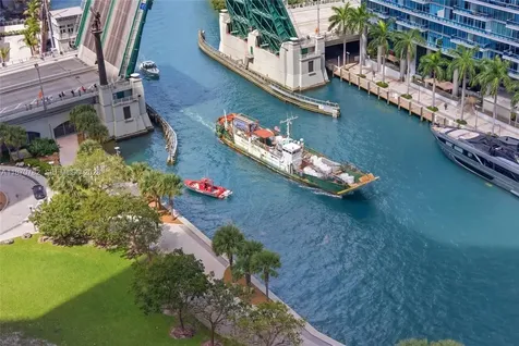 465 Brickell Avenue Miami FL 33131