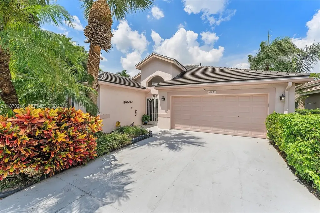 800 Clearbrook Park Circle Delray Beach FL 33445