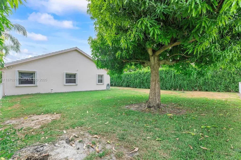 800 Clearbrook Park Circle Delray Beach FL 33445